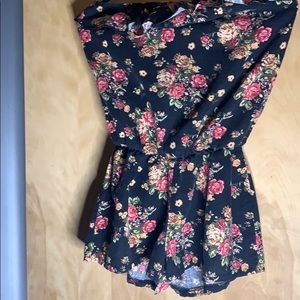 Off the shoulder floral romper